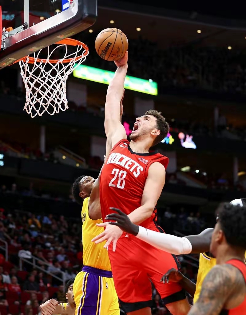 九游体育-关于赛前广州队调整名单以备NBA季后赛，完成体检环节打磨，气氛紧张，医务组通报恢复的信息