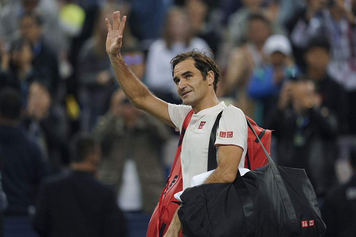 九游体育APP-关于荷甲赛前走向成谜，那不勒斯强势反弹，质疑声仍在，更衣室氛围转暖的信息