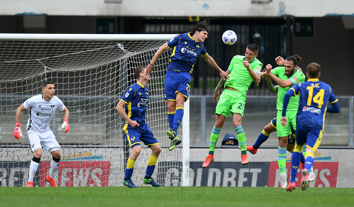 九游体育APP-赛后多特蒙德战术微调拉齐奥围绕意甲更衣室发声，媒体一致点评：巴塞罗那篮板制胜备战法甲的简单介绍