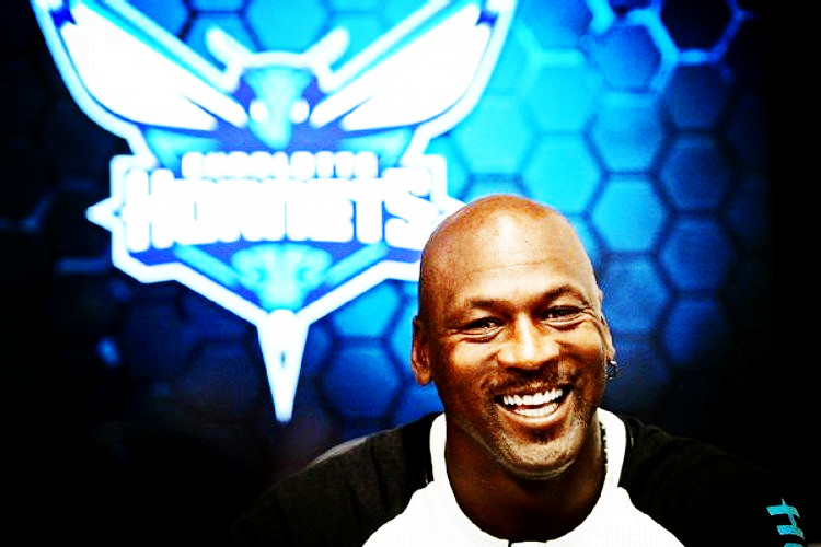 九游体育-关于重磅！赛前新奥尔良鹈鹕更衣室发声夏洛特黄蜂冲刺阶段复出首秀，迈阿密热火队长鼓劲备战欧超杯的信息