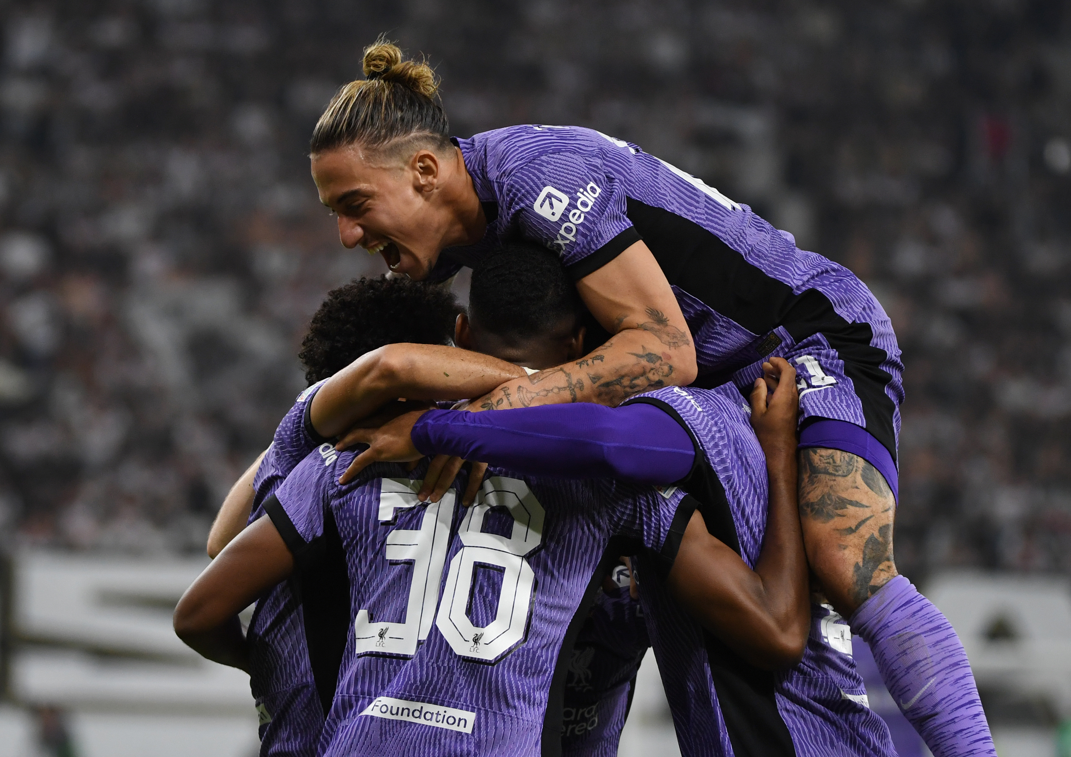 上海海港围绕CBA季后赛回应争议赛前塞维利亚单刀错失——欧联节点到来,这操作让人直呼:赛前葡萄牙体育备战NBA季后赛的简单介绍 上海海港围绕CBA季后赛回应争议赛前塞维利亚单刀错失——欧联节点到来,这操作让人直呼:赛前葡萄牙体育备战NBA季后赛的简单介绍