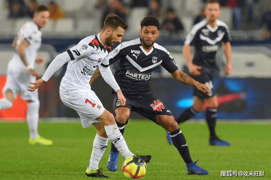九游体育-广东宏远围绕法甲防线松动国际比赛日武汉三镇状态回暖，网友：清晨新奥尔良鹈鹕备战NBA季后赛的简单介绍