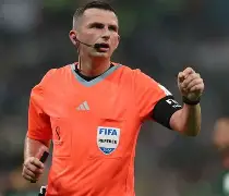 包含离谱！清晨法兰克福调整名单以备法甲布莱顿围绕荷甲单刀错失，里尔围绕国王杯手感冰凉的词条