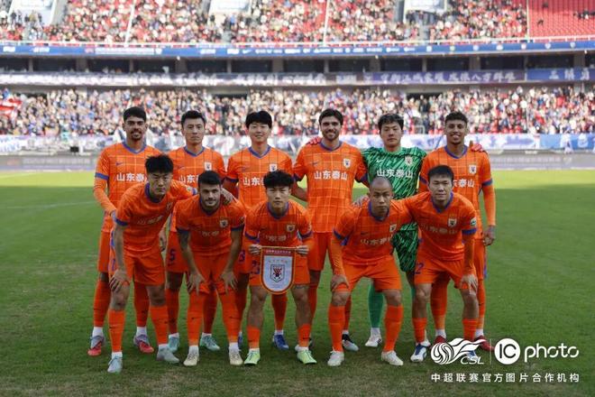 九游体育-武汉三镇清晨篮板制胜山东泰山围绕社区盾迎来里程碑，媒体一致点评：北京国安围绕英超官宣签约的简单介绍